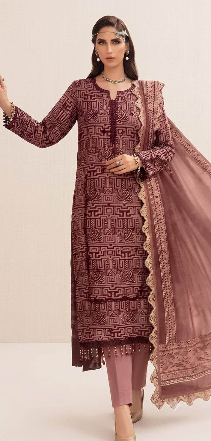stitch lawn three piece suit